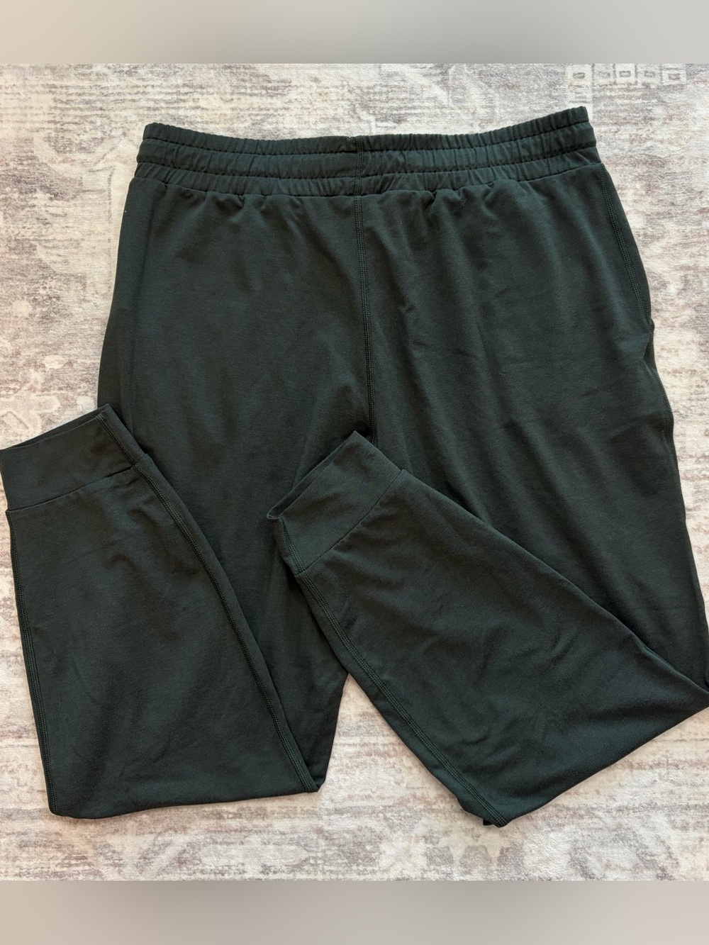Vuori Performance Jogger Women’s Small Heather Evergreen DreamKnit Athleisure - Picture 8 of 9